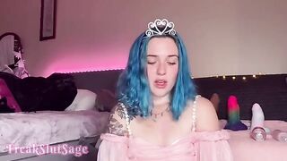Princess gets her asshole gapped by anal machine