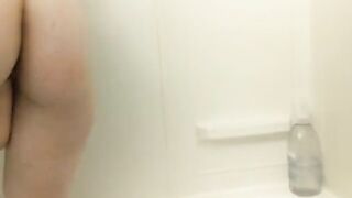 Eelet- Riding a Dildo and my Showerhead - Emo Goth Bathroom Fun
