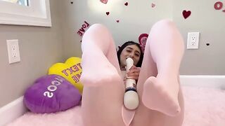 Latina slut Violet Myers fucks herself on Valentine's Day in a sensual HD video