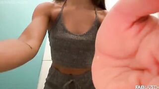 I escape to show you my naked Venezuelan body