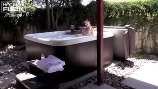 Hairy Italian muscle stud dominates Kenzie’s big ass