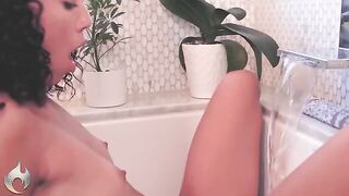 Babe Alexis Tae gets passionately fucked by Laz Fyre early in the morning