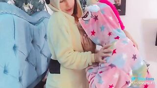 A trio with a pregnant woman of 6 months