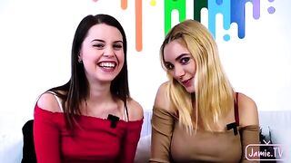 Two cute girls fucked by a guy in their mouth