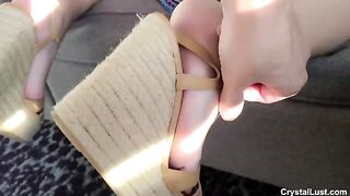 Latina with a big ass is having fun in the hotel room