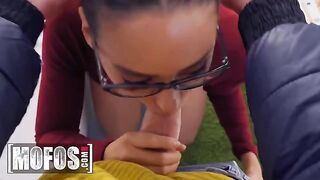 Nerdy guy can’t concentrate while watching Andreina DeLuxe’s perky tits and round ass