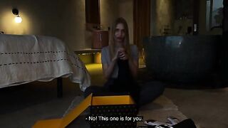 Unboxing with Californiababe turned into a hot intimate session