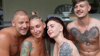 Amateur foursome sex with two couples - OWIAKS & LeoKleo's hottest vid