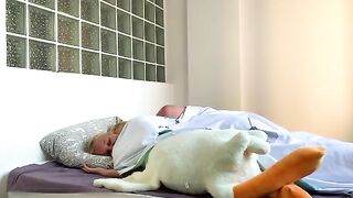 I calmed down my stepsister who had a nightmare, it went hot