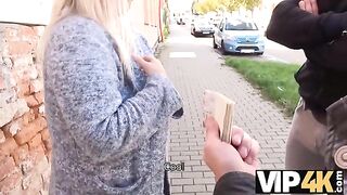 The man tempted a big-breasted girl to cheat on her boyfriend for money