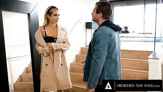 Aiden Ashley gets her cunt destroyed by her BF in a rough session