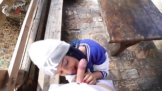 A photo shooting of young tourists ended with a blowjob in nature