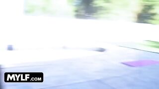 The sexy MILF Tia Cyrus gets her pussy ripped hard