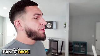 Peter Green gets obsessed with PAWG Harley King's ass