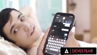 Sophia Leone teaches her BF a lesson for not satisfying her sexually