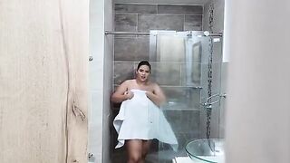 I saw my stepsister in the shower and we had anal savannah watson