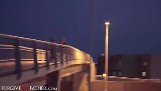 Indian model gets creampied after giving a deepthroat blowjob to a stranger in Deviante style