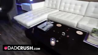 The stepdaughter makes her stepfather forget his anger with a blowjob