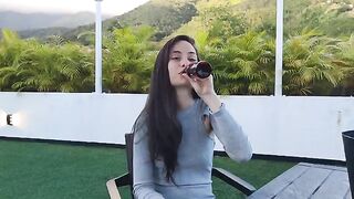 I got my stepmom's 18-year-old collagen-filled pussy stuck and fucked hard