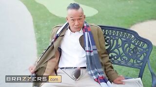 Guy flashes his cock at the park, stunning Ebony Mystique