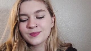 A girl just wanted to study but ended up fucking like a slut