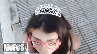 Jordi El Nino Polla surprises Kitty Love on the street with a birthday gift