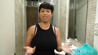 Kinky mom Korin gets her anal fantasies fulfilled