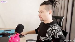 A sexy girl rewarded her geeky partner with sex for his gaming skills