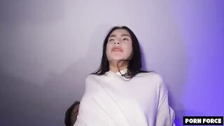 Young girl with small boobs achieves multiple squirting orgasms in a row