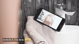 Isabelle Deltore, hot blonde Aussie, showers, then lets Jordi fuck her hard