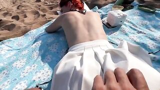 The couple had sex on the beach and got caught, rough encounter followed