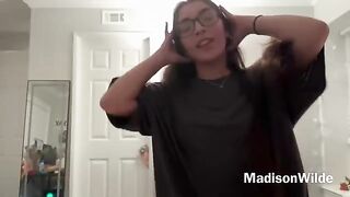 A Latina girl made a blowjob for her boyfriend, showcasing their real, passionate connection
