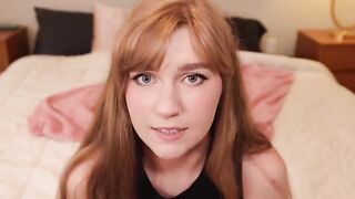The hot babysitter Jaybbgirl offers you a sexual favor