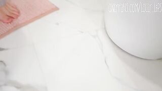 Hot Ukrainian plumber cleans the pipes of a juicy Latina client