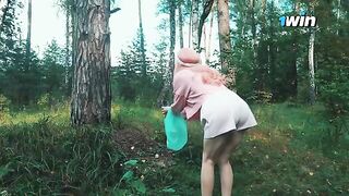A lost girl was fucked by a forest ranger’s cock