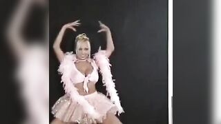 The Russian is dancing and showing her erotic skills