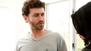 Two guys pushed Veronika Avluv’s pussy with their hard dicks