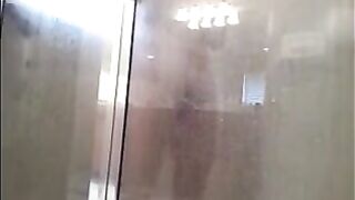 The man washed himself with a hidden camera in the shower
