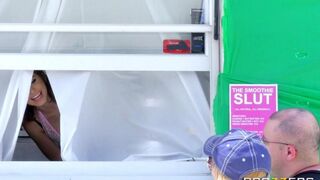 A brunette got fucked by her boyfriend in a food truck