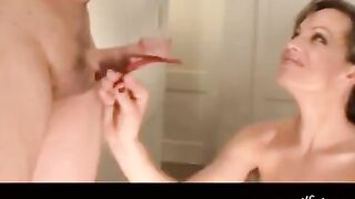 Strong sucking from a beautiful big-breasted girl