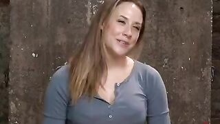 The sexy girl tied up the guy and fucked him in the chair