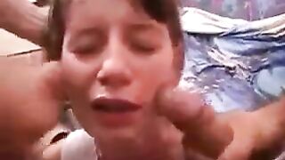 The juicy pussy of this guy’s girlfriend is a delight to lick