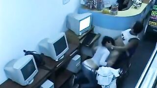 A guy almost fucks a girl in a webcam show in the internet cafe