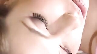 Busty mom licks the young guy’s cock and pussy