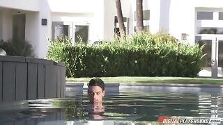 Hot brunette with big boobs has sex in the swimming pool