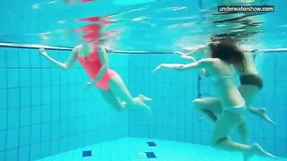 Nude girls in the pool, captured by a sneaky camera