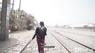 Peruvian guy screwed petite Venezuelan babe near train line