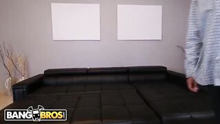 Realtor Veronica Avluv gets double penetrated by BBCs in steamy scene