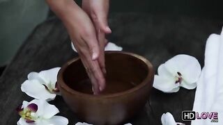 Hot erotic massage from a friend with a nice butt