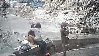 The photographer caught a girl for sex on the city streets - Eporn